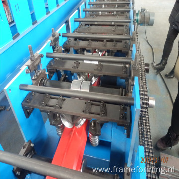 Metal water downspout gutter roll forming machine